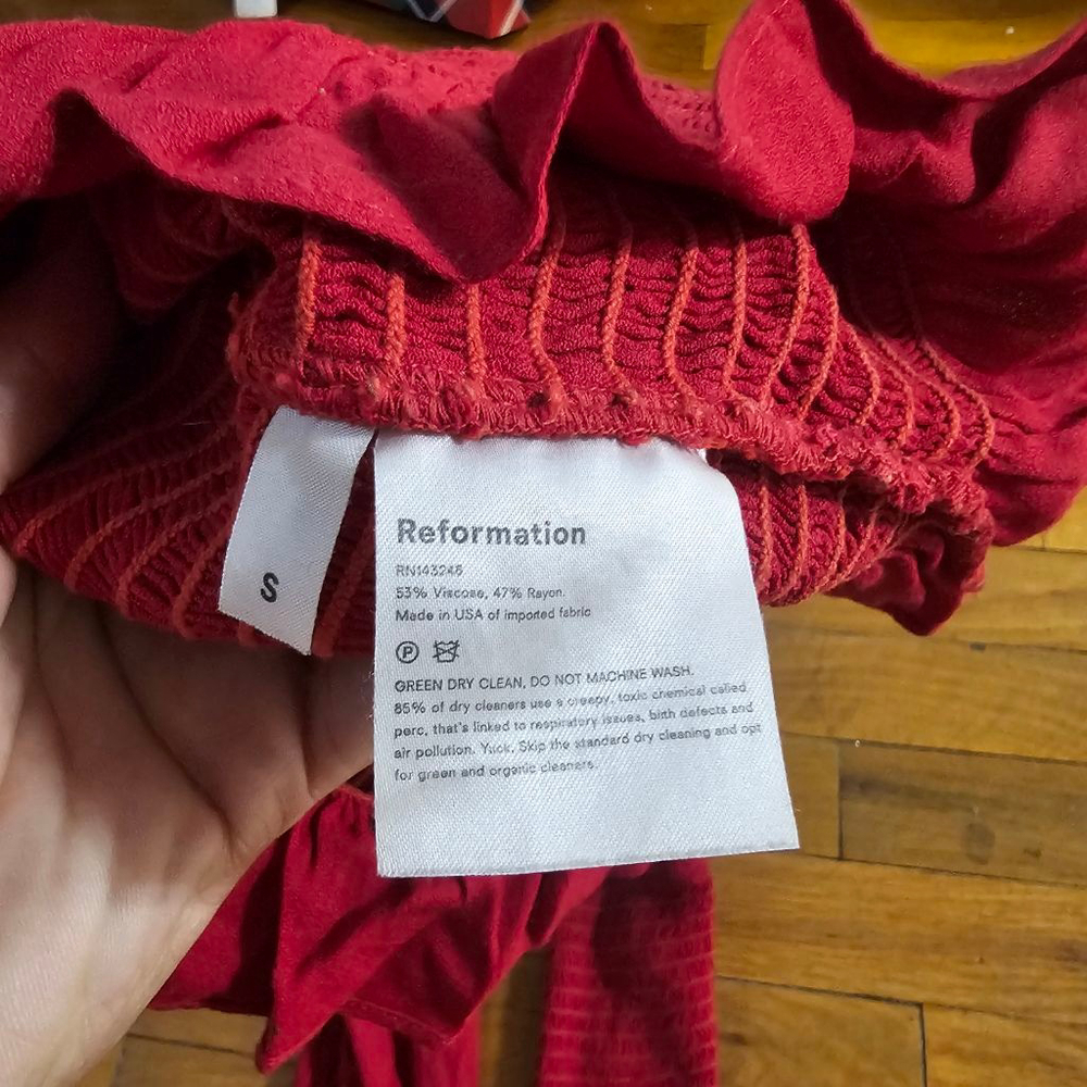 Reformation Red Smocked Cropped Peasant Top - Picture 6 of 7